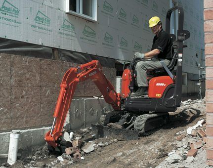 operator using kubota rental equipment