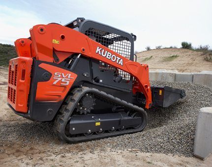 operator using kubota svl rental